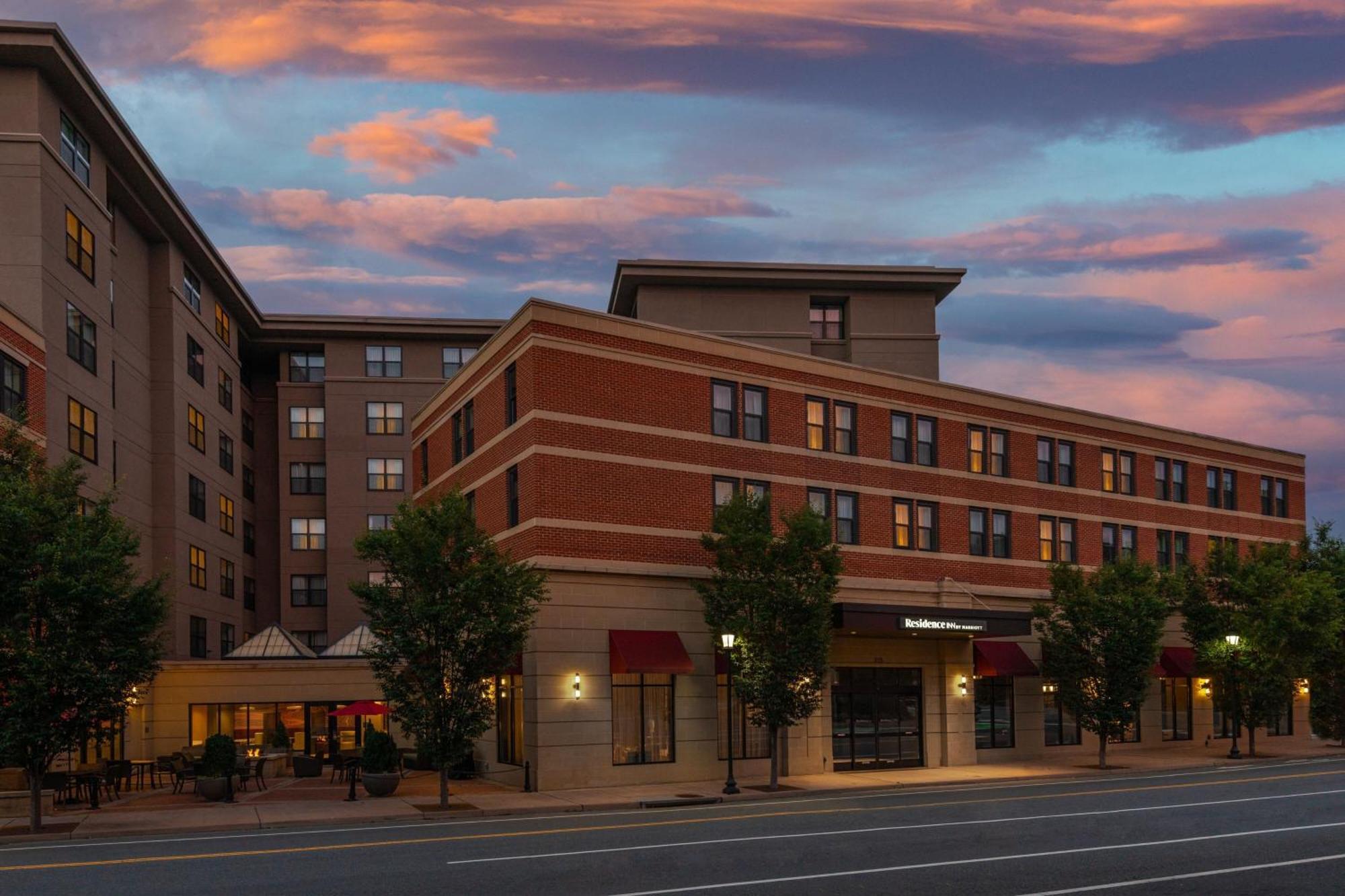 Residence Inn By Marriott Charlottesville Downtown Extérieur photo