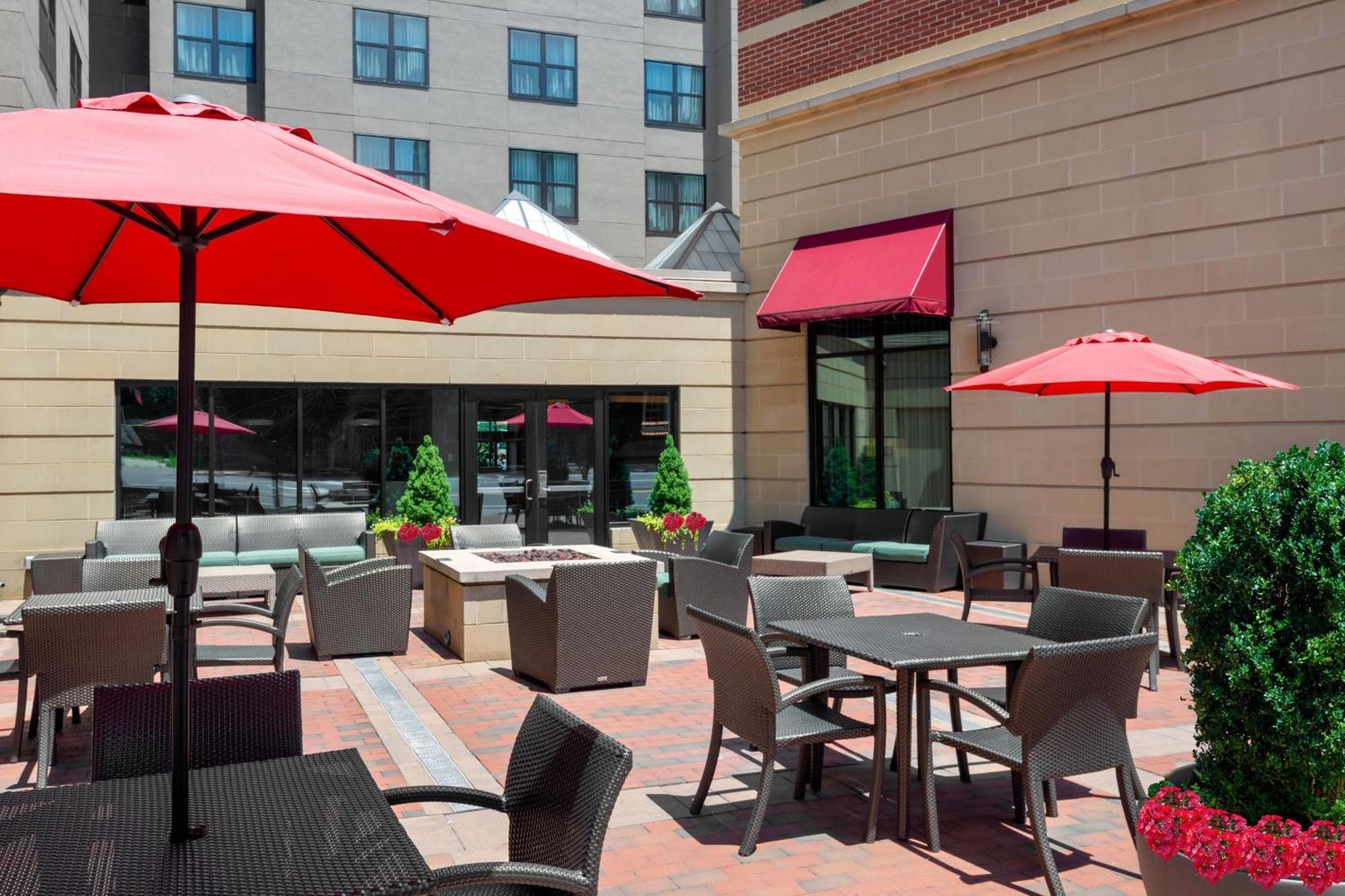 Residence Inn By Marriott Charlottesville Downtown Extérieur photo