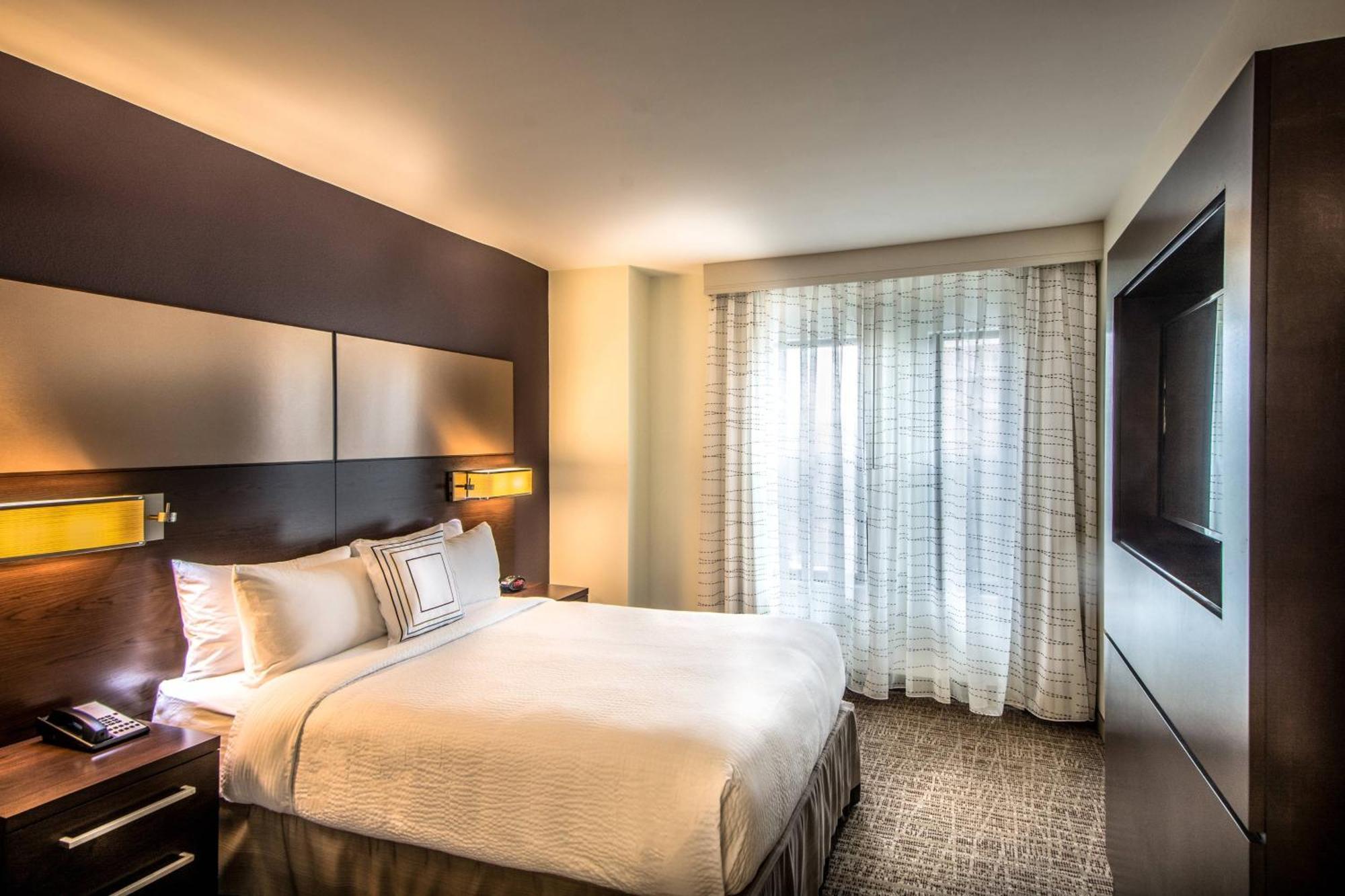 Residence Inn By Marriott Charlottesville Downtown Extérieur photo