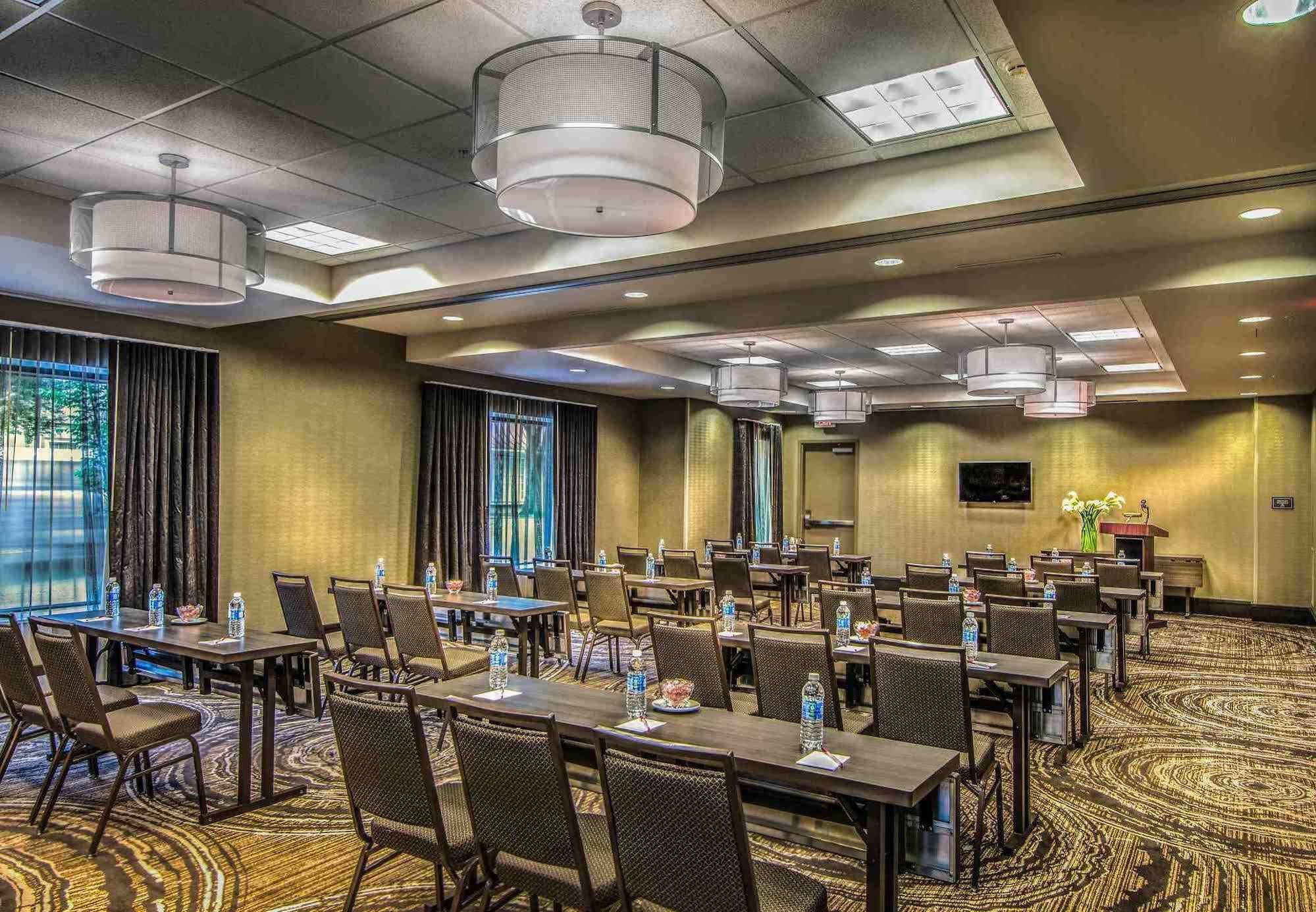 Residence Inn By Marriott Charlottesville Downtown Extérieur photo